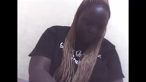 Snapshot of ebonyellah26 chatting on 6, 3, 2025 ebonyellah26 online show from 6, 3, 2025