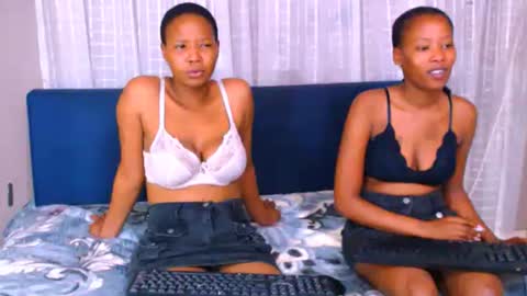 Snapshot of ebonyfirexx chatting on 11, 9, 2025 Life online show from 11, 9, 2025