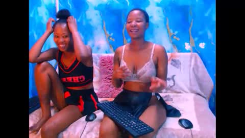 Snapshot of ebonyfirexx chatting on 3, 10, 2025 Life online show from 3, 10, 2025