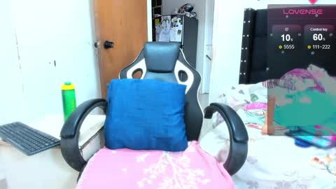 Angela online show from 7, 12, 2024