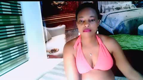 Snapshot of ebonyseductionz chatting on 19, 1, 2025 Zammy online show from 19, 1, 2025