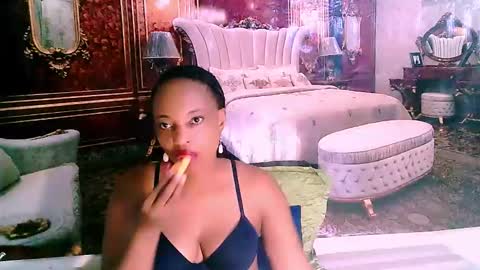 Snapshot of ebonyseductionz chatting on 4, 3, 2025 Zammy online show from 4, 3, 2025