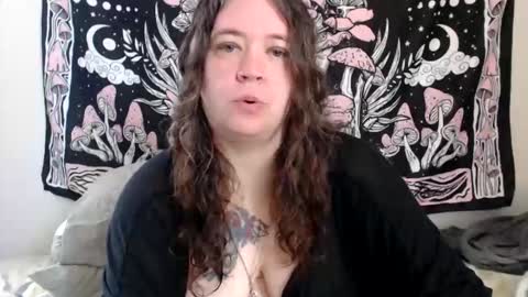 Snapshot of echosol17 chatting on 29, 3, 2026 Weird Echo online show from 29, 3, 2026