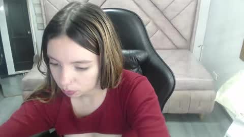 Snapshot of eco_deluna_v chatting on 19, 2, 2026 Hi Stream 800am to 200pm online show from 19, 2, 2026