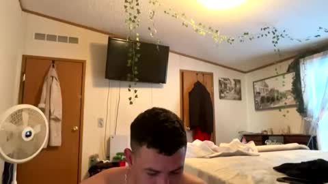 eddgarzay08 online show from 1, 2, 2026