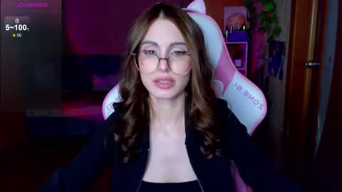 Edeline online show from 8, 3, 2026