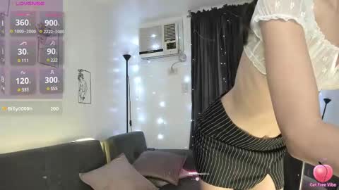 Snapshot of eden_heaven chatting on 2, 3, 2025 Eden Heaven online show from 2, 3, 2025