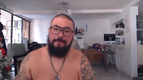 Snapshot of edgarram83 chatting on 12, 12, 2024 edgarram83 online show from 12, 12, 2024