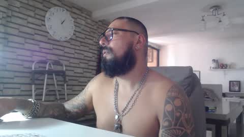 Snapshot of edgarram83 chatting on 20, 10, 2025 edgarram83 online show from 20, 10, 2025