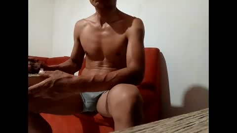 Snapshot of edgarsanmartin550 chatting on 25, 5, 2026 edgarsanmartin550 online show from 25, 5, 2026