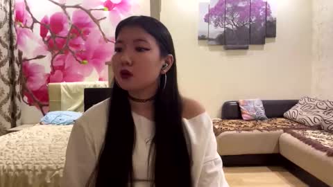 Eri online show from 10, 3, 2026