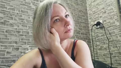 edithmanning online show from 5, 1, 2025