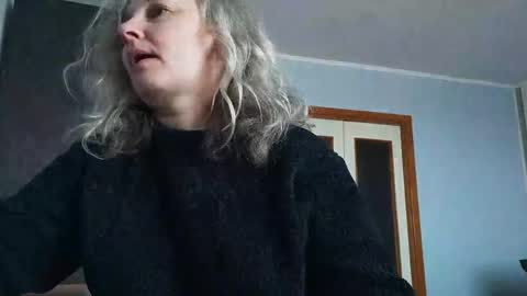 Snapshot of edithmanning chatting on 29, 4, 2026 edithmanning online show from 29, 4, 2026