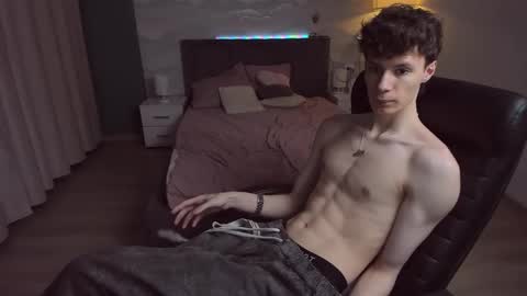 Snapshot of edvardblare chatting on 26, 10, 2025 edvardblare online show from 26, 10, 2025