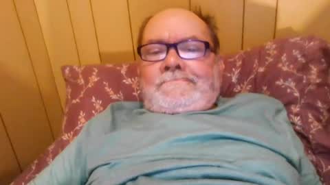 Snapshot of edwalters chatting on 12, 7, 2026 Eddie online show from 12, 7, 2026