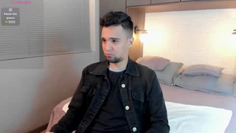 Snapshot of edward_maxx chatting on 23, 1, 2025 Eduardo online show from 23, 1, 2025