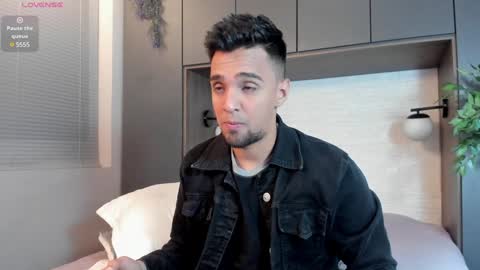 Snapshot of edward_maxx chatting on 23, 1, 2025 Eduardo online show from 23, 1, 2025