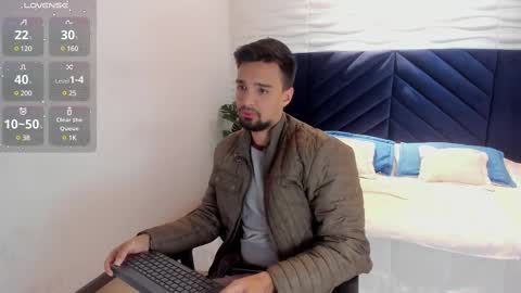 Snapshot of edward_maxx chatting on 14, 2, 2025 Eduardo online show from 14, 2, 2025