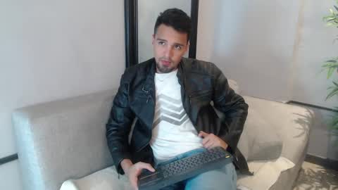 Snapshot of edward_maxx chatting on 6, 3, 2025 Eduardo online show from 6, 3, 2025