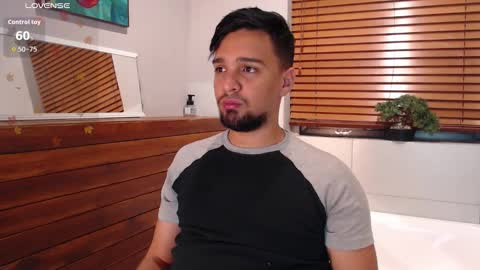 Snapshot of edward_maxx chatting on 15, 9, 2025 Eduardo online show from 15, 9, 2025