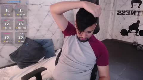Snapshot of edward_maxx chatting on 22, 9, 2025 Eduardo online show from 22, 9, 2025