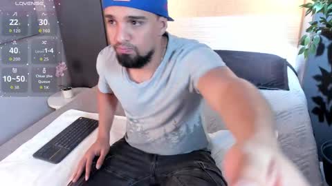 Snapshot of edward_maxx chatting on 5, 10, 2025 Eduardo online show from 5, 10, 2025