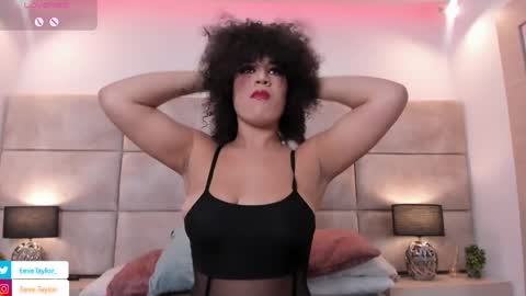 Snapshot of eevee_taylor chatting on 5, 6, 2026 Eevee online show from 5, 6, 2026