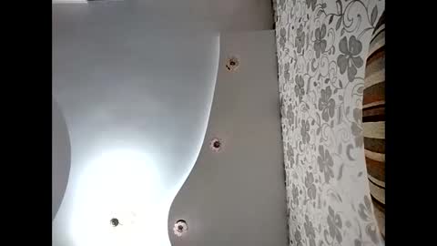 Effy online show from 13, 1, 2025