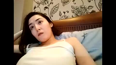 Effy online show from 1, 12, 2025