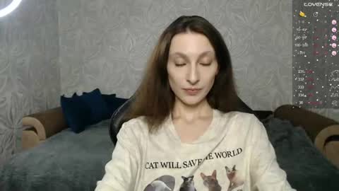 Snapshot of effy_gray chatting on 1, 7, 2026 Anna online show from 1, 7, 2026
