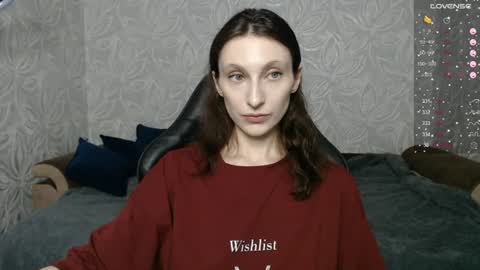 Snapshot of effy_gray chatting on 7, 7, 2026 Anna online show from 7, 7, 2026