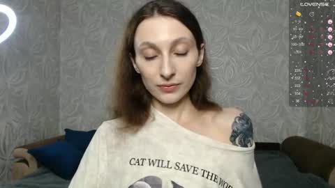 Snapshot of effy_gray chatting on 26, 7, 2026 Anna online show from 26, 7, 2026