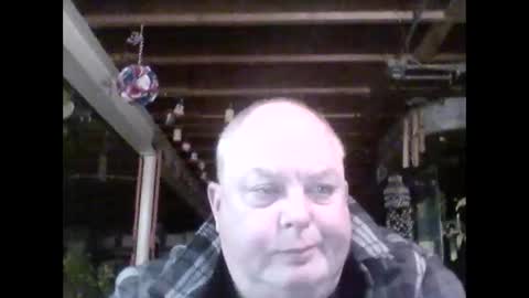 Snapshot of efriff chatting on 5, 4, 2026 efriff online show from 5, 4, 2026