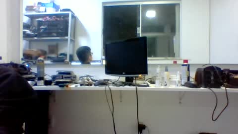 Snapshot of ehmeu2010 chatting on 4, 7, 2026 ehmeu2010 online show from 4, 7, 2026