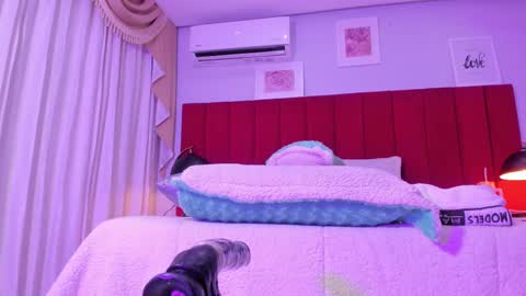 Eimy online show from 20, 9, 2025