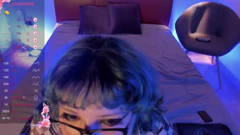 eimy online show from 17, 12, 2025