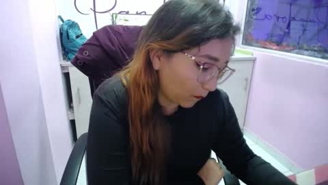 Snapshot of eireneninon chatting on 14, 12, 2024 Eirene online show from 14, 12, 2024