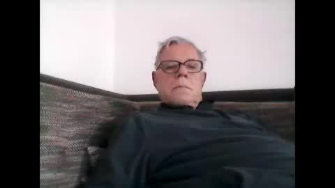 Snapshot of eisbaer1957 chatting on 15, 12, 2024 eisbaer1957 online show from 15, 12, 2024