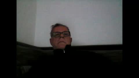 Snapshot of eisbaer1957 chatting on 1, 2, 2025 eisbaer1957 online show from 1, 2, 2025