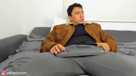 EITHAN CONOR online show from 15, 2, 2026