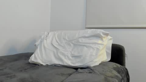 EITHAN CONOR online show from 25, 3, 2026