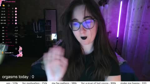 If you like it when I meow give me a thumbs up online show from 16, 12, 2025