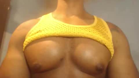 Snapshot of el_vecino_m chatting on 13, 2, 2026 el_vecino_m online show from 13, 2, 2026