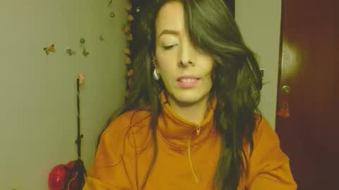 Snapshot of ela_3611 chatting on 16, 12, 2025 ela_3611 online show from 16, 12, 2025