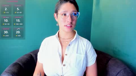 Snapshot of elaine87_ chatting on 15, 10, 2025 elaine87_ online show from 15, 10, 2025