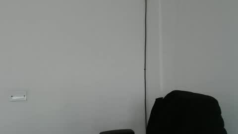 Snapshot of elaine_cooper_21 chatting on 12, 9, 2025 Eli online show from 12, 9, 2025