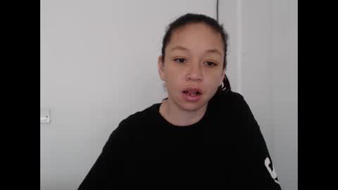 Snapshot of elaine_cooper_21 chatting on 13, 9, 2025 Eli online show from 13, 9, 2025