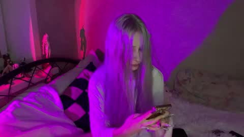 Snapshot of elainxxxan chatting on 11, 9, 2025 Elain online show from 11, 9, 2025