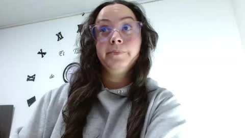 Snapshot of elamurray02 chatting on 4, 2, 2026 elammurray online show from 4, 2, 2026