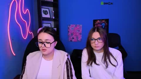 Snapshot of elani_grey chatting on 10, 2, 2026 elani online show from 10, 2, 2026